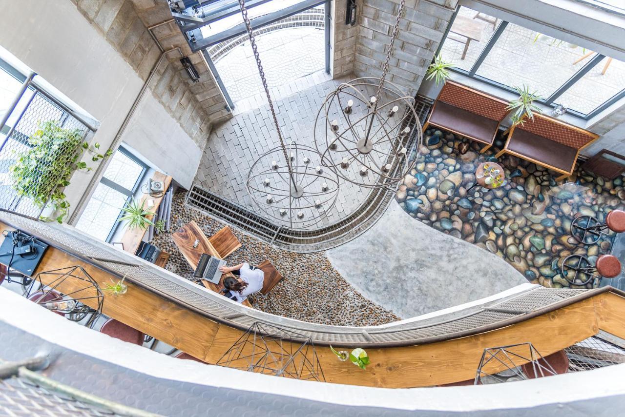 Bridges Danang Boutique Hotel Экстерьер фото